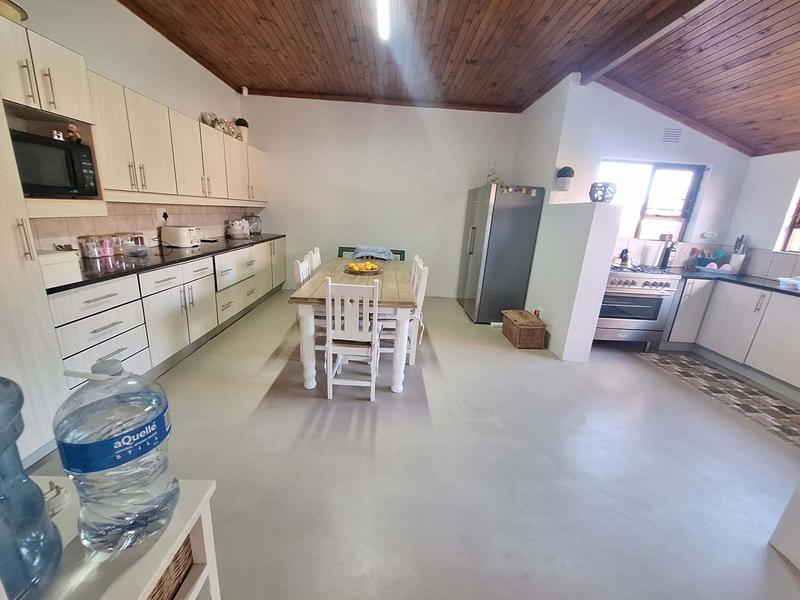 7 Bedroom Property for Sale in Bay View Western Cape